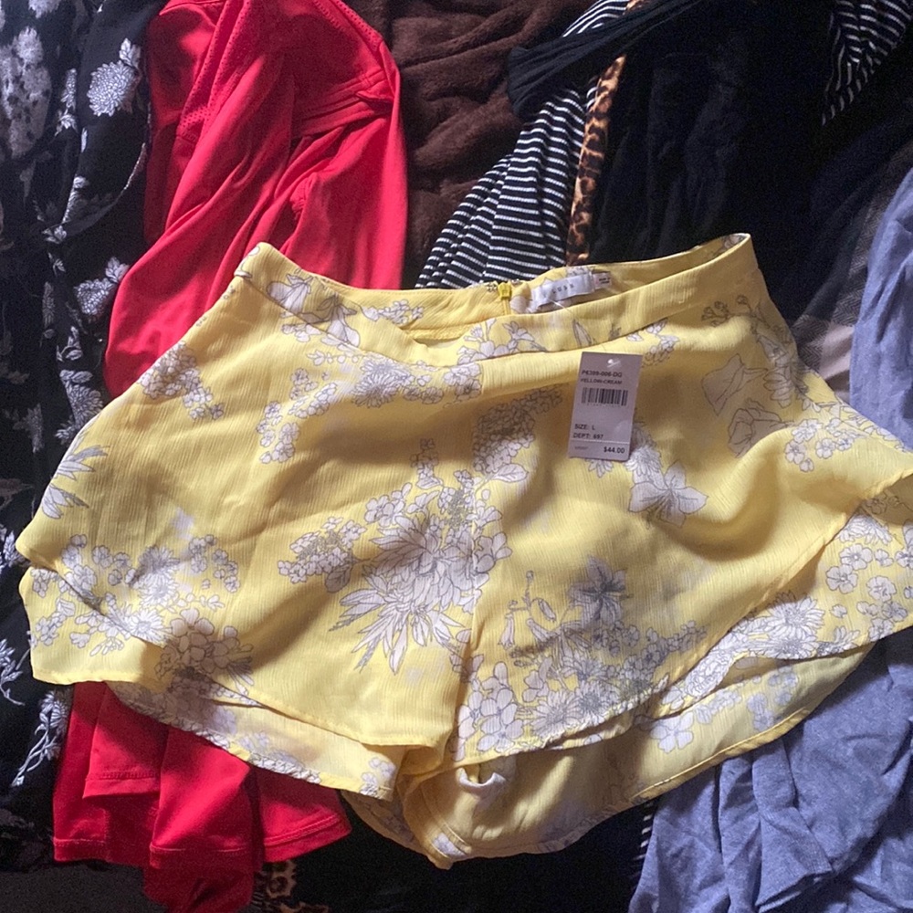 Lush floral flowy shorts